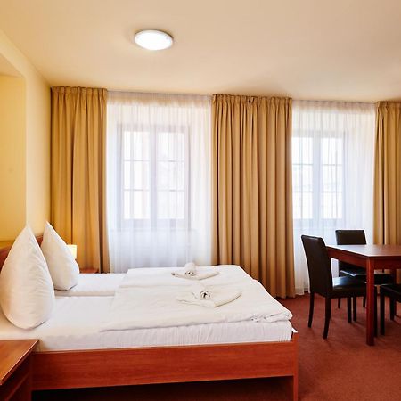 Hotel Zlata Hvezda Vimperk Ngoại thất bức ảnh